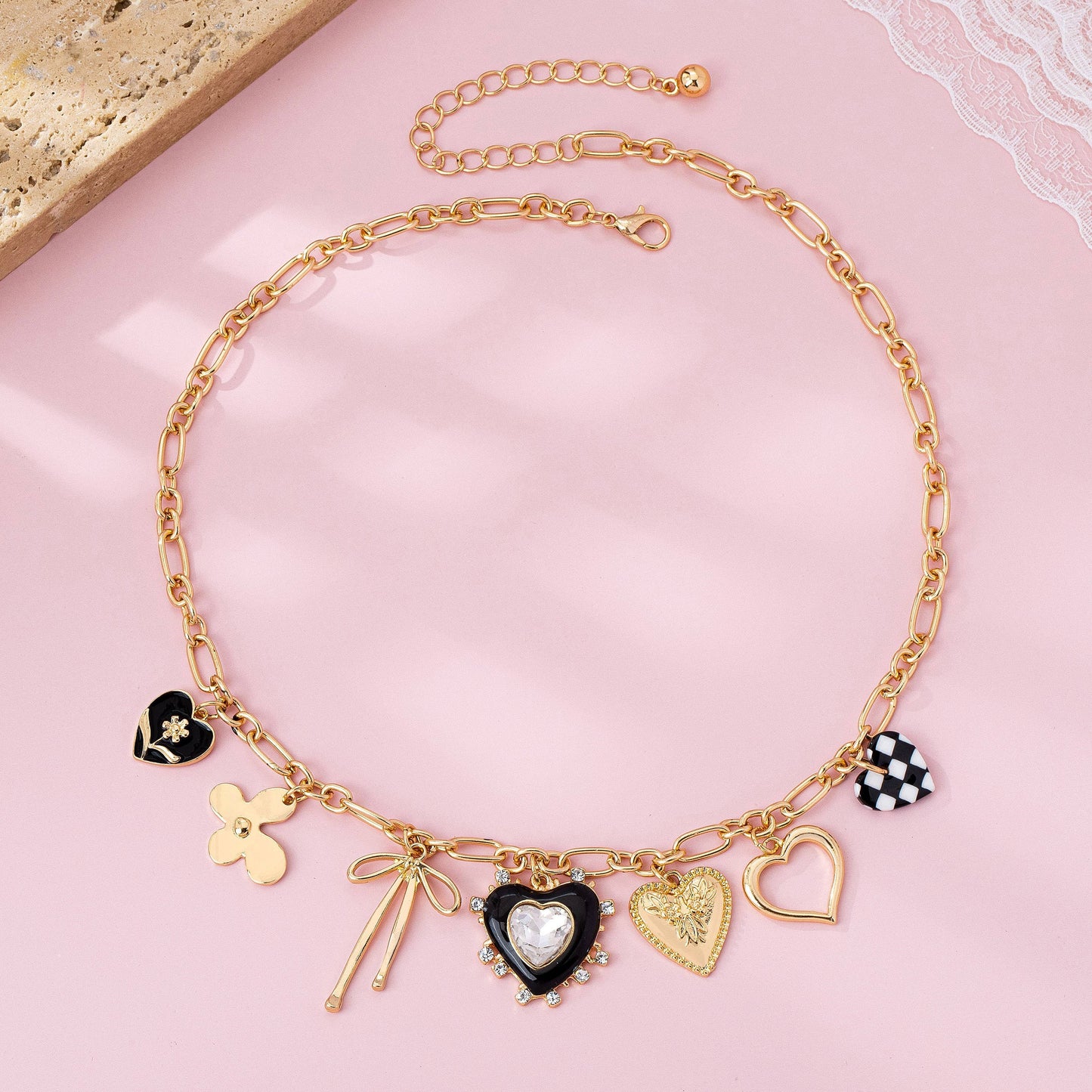 CHARM NECKLACE-BOW CHECKER HEART RHINESTONE | 80N92728