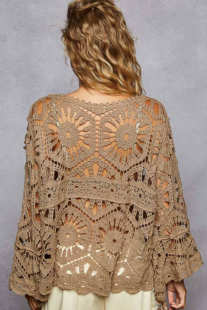 Round Neck 3/4 Sleeve Crochet Cropped Top