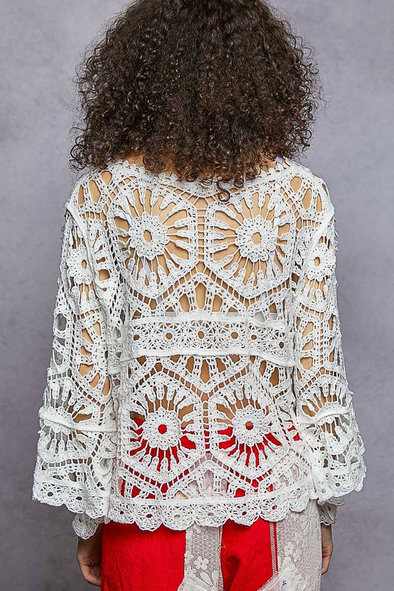Round Neck 3/4 Sleeve Crochet Cropped Top