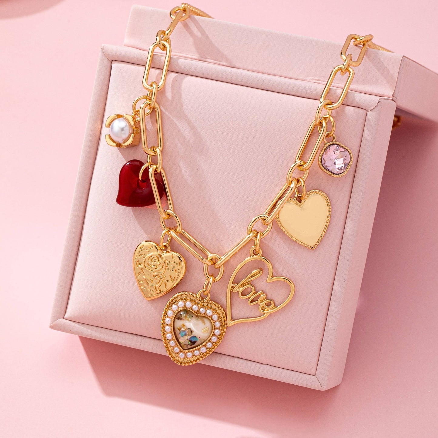 CHARM NECKLACE-PORCELAIN HEART RHINESTONE PEARL | 80N92696