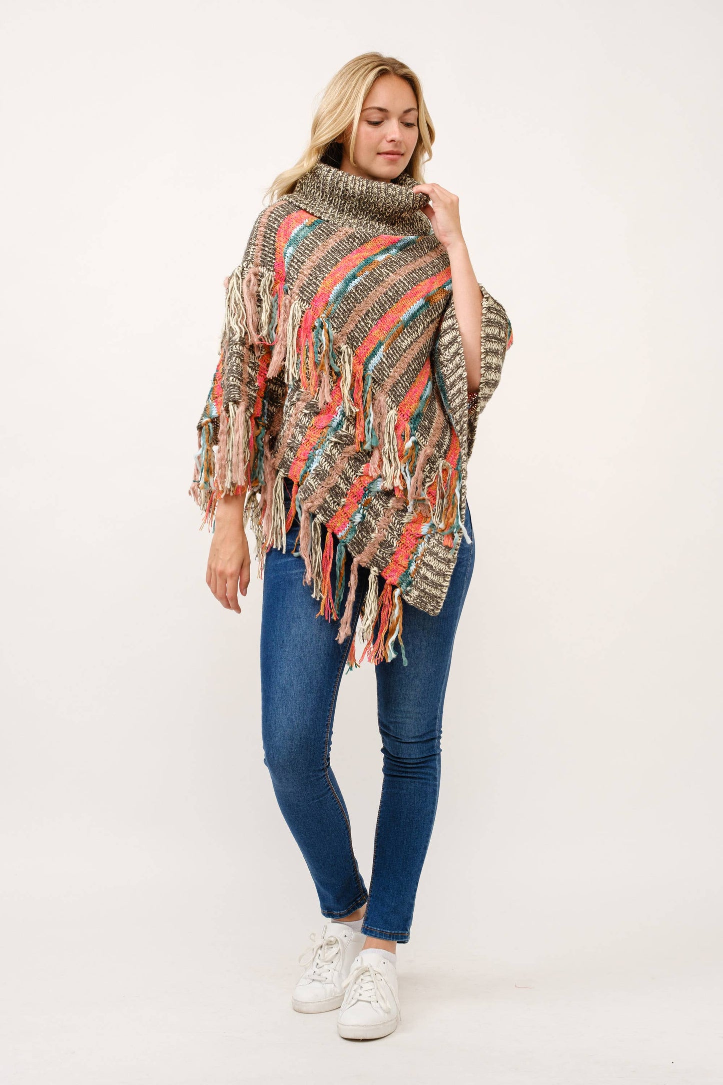 Gracie Knitted Fringe Pullover Poncho