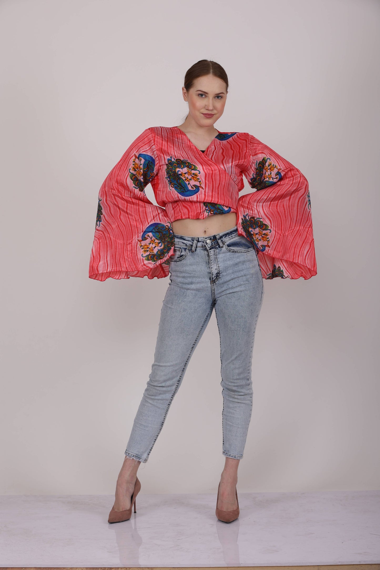 Women's Hippie V Neck Long Bell Sleeve Tie knot Floral Tops