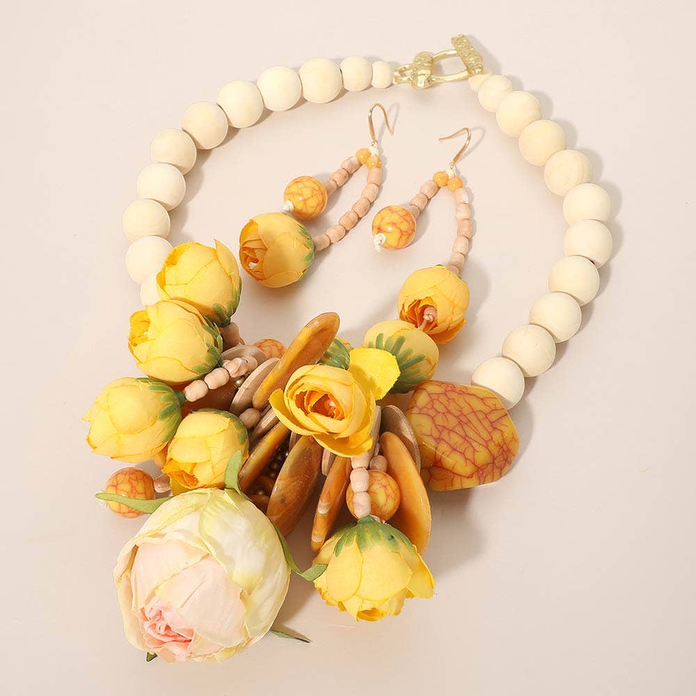 Bold Floral Embellished Chunky Beaded Statement Necklace
