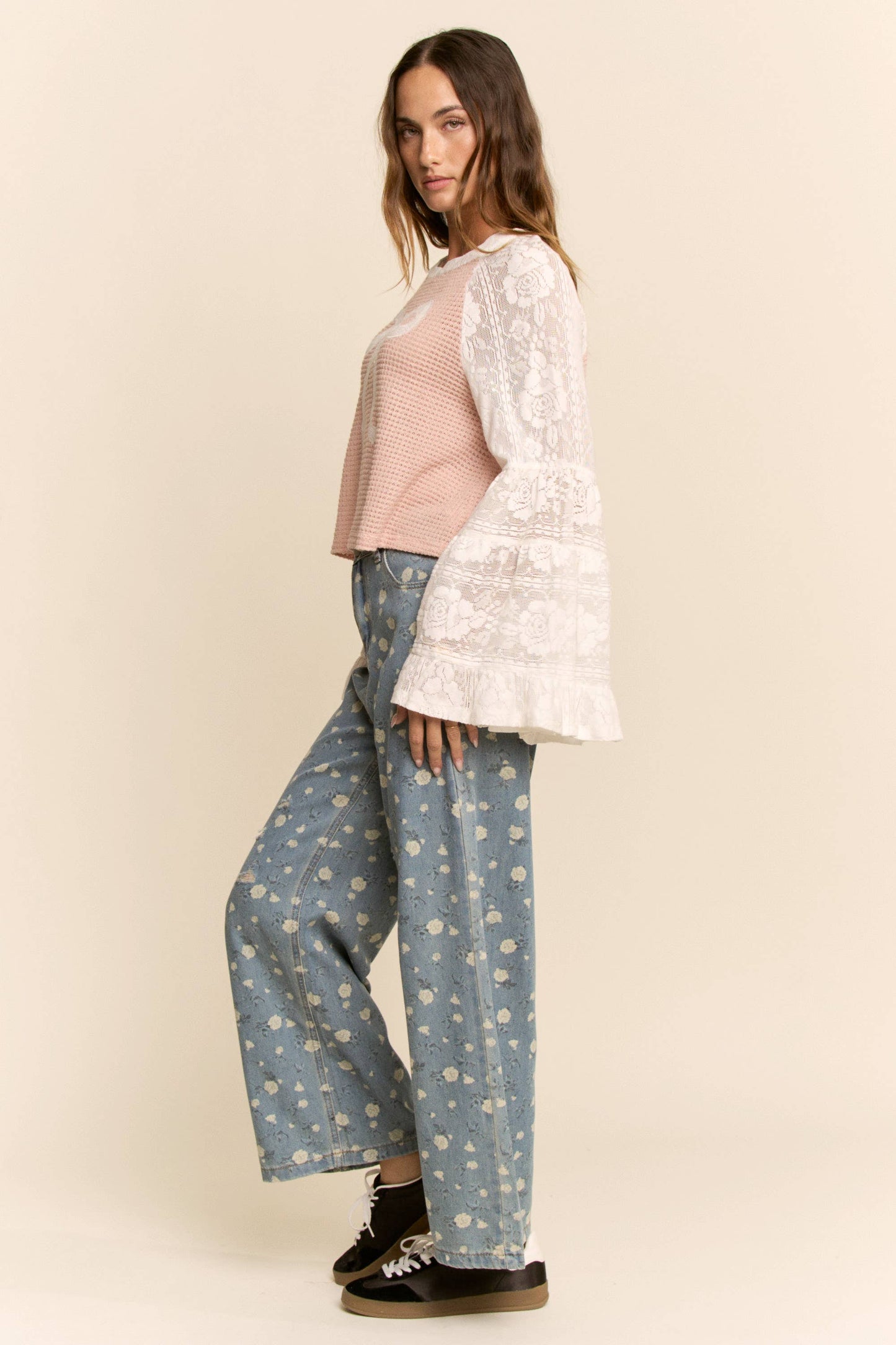 PLUS SOFT WAFFLE KNIT LACE BOW PATCHWORK TOP
