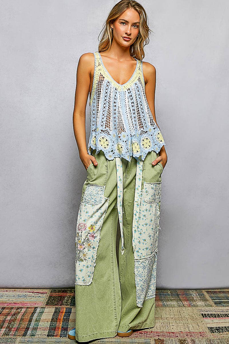 V-Neck Sleeveless Scalloped Edge Stripe Border Crochet Top