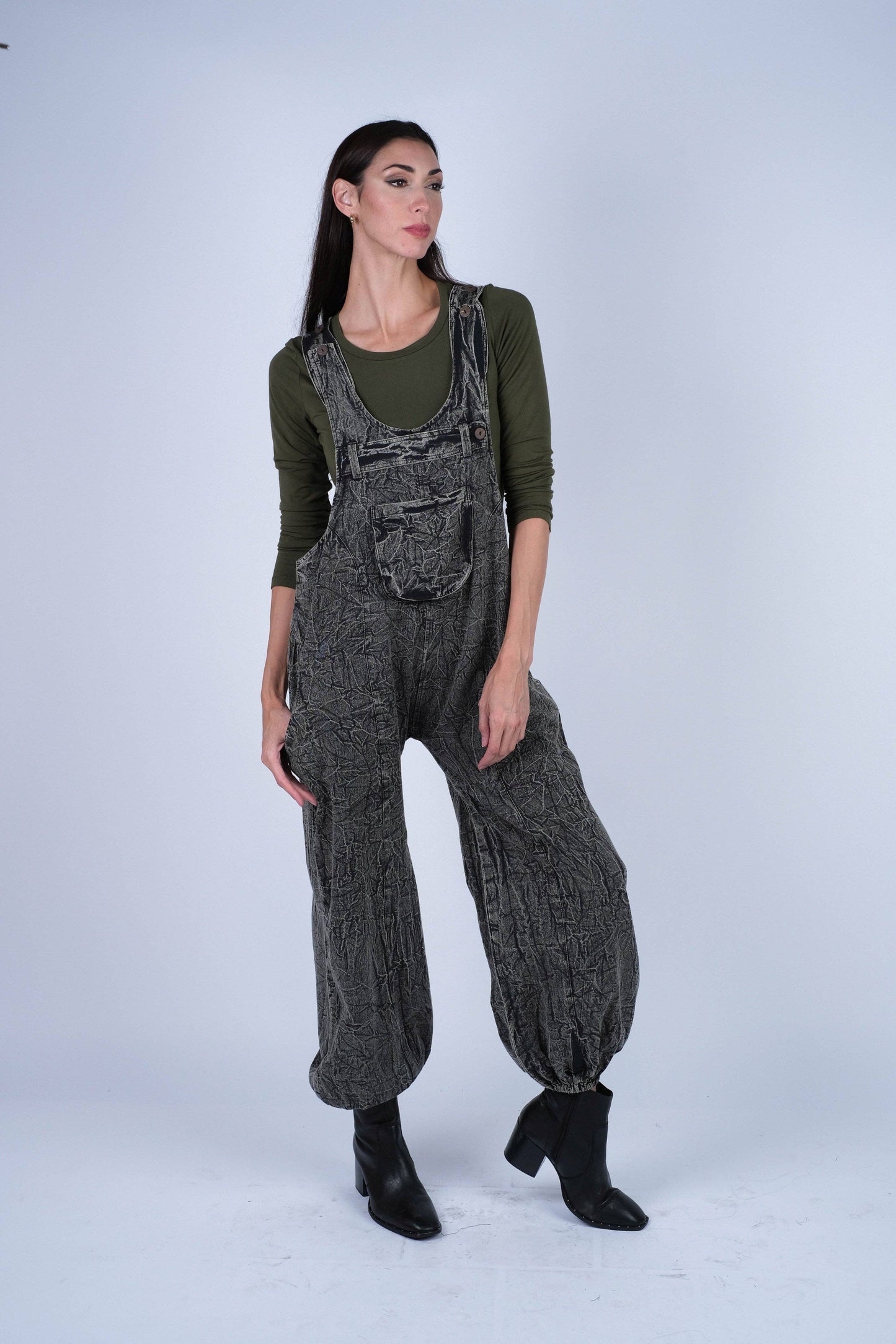 Textured Stone-Washed Cotton Overalls Cuffed Bottoms